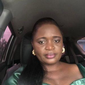 Meet your Posher, Deborah